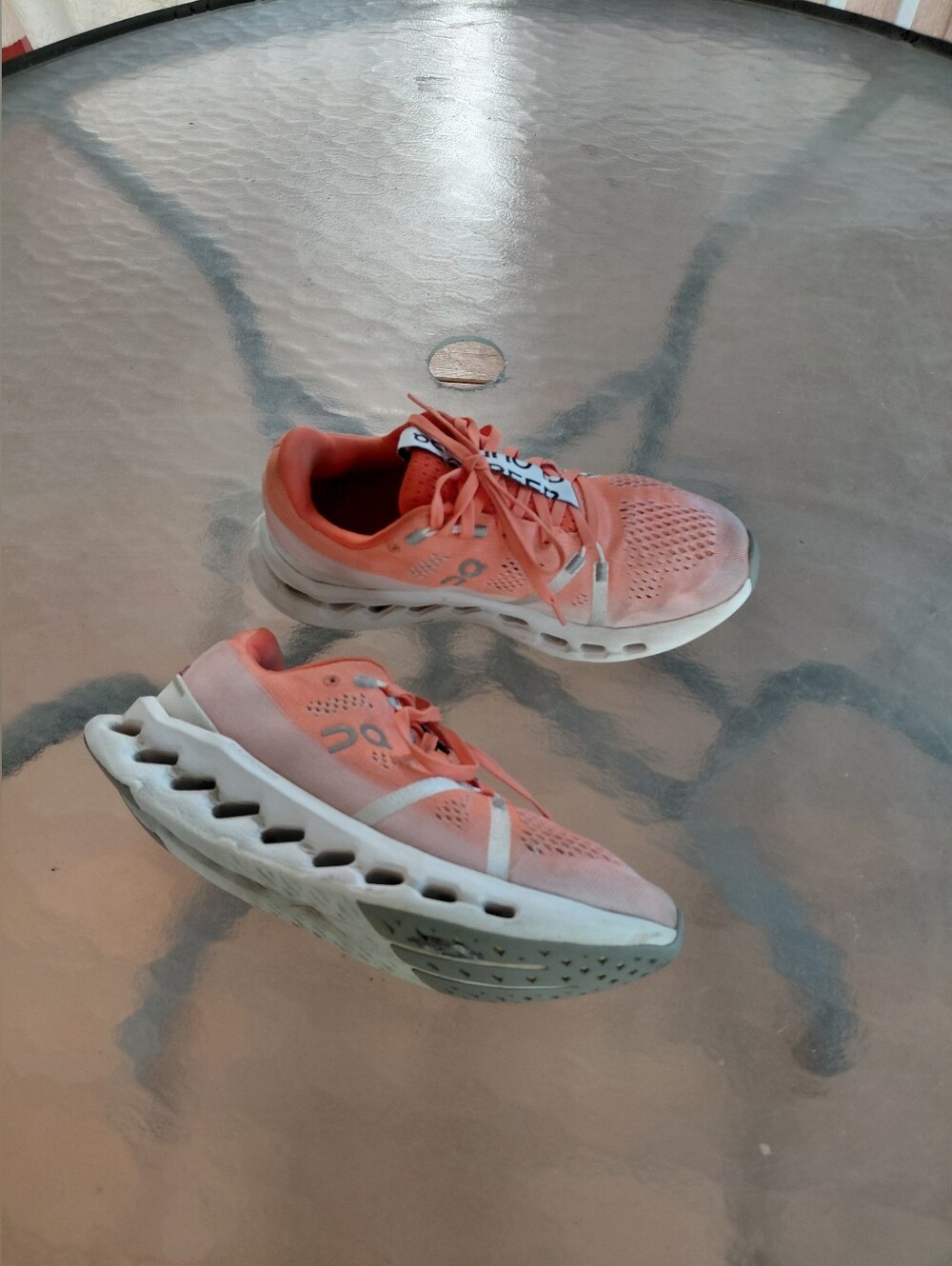On Cloud Womens Running Shoes Sz 8